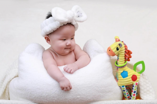 图木舒克宝宝几个月翻身